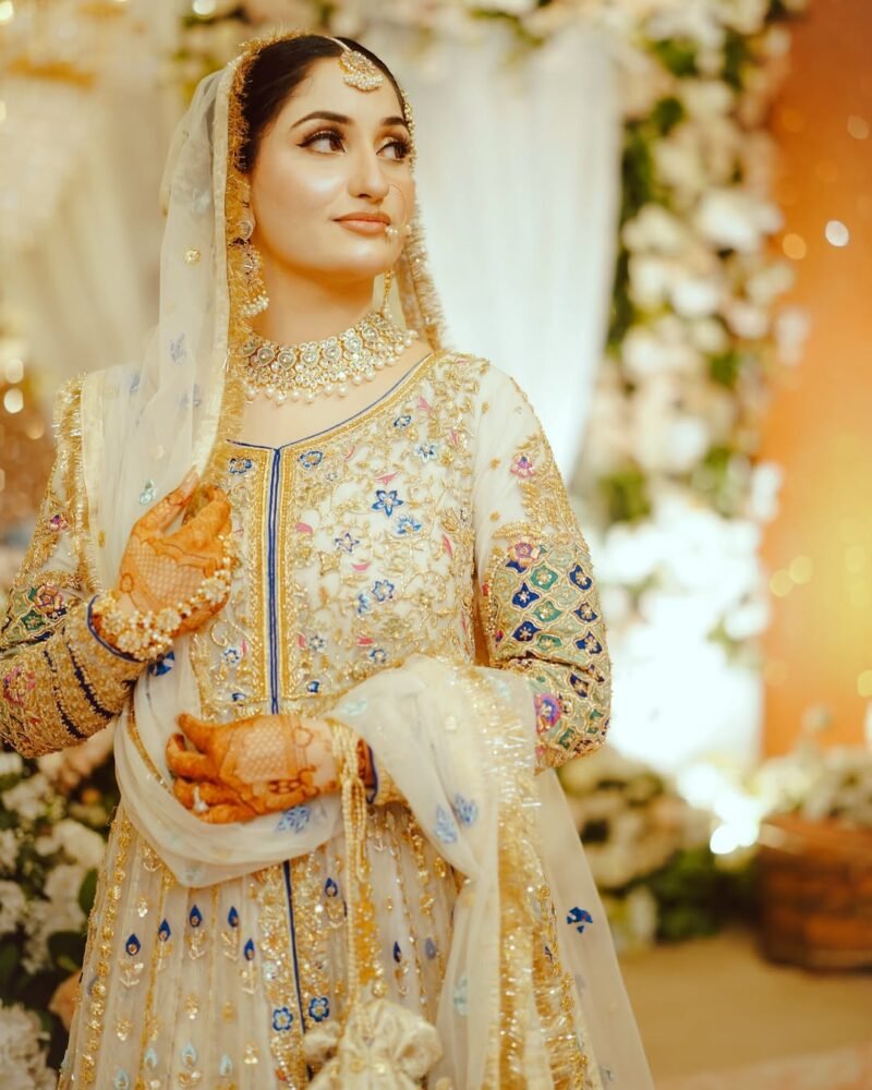Ivory Gold Bridal Lehenga with Hand Embroidery & Dupatta - Image 3